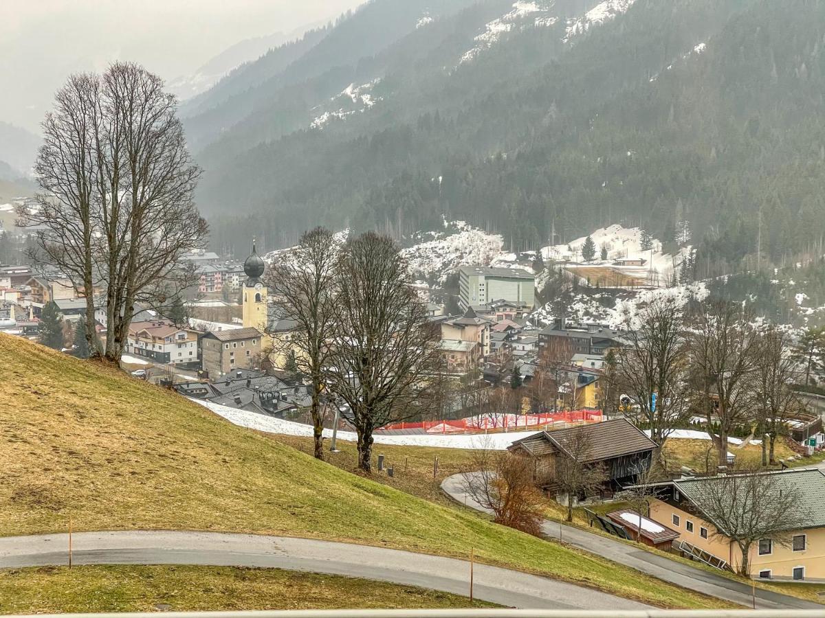 Saalbach Apartments Landhaus Bernkogel - Ski In Ski Out Exterior photo